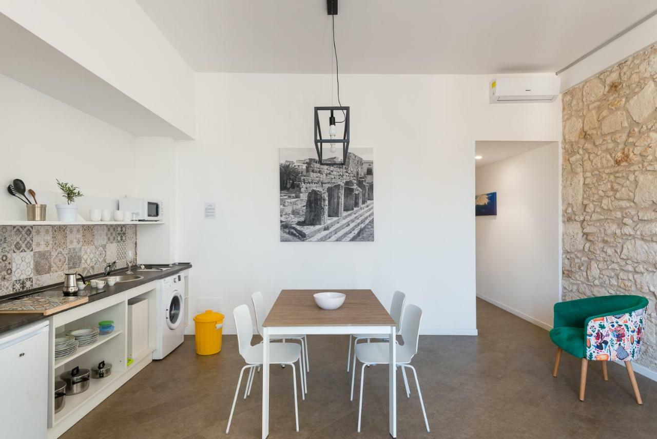 דירות סירקוזה Archinue מראה חיצוני תמונה